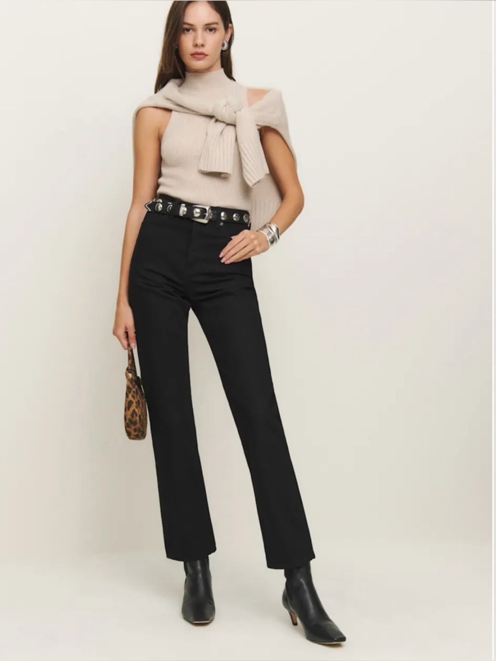 Reformation Cynthia High Rise Straight Jean Black Stretch Designer sz 31 NEW
